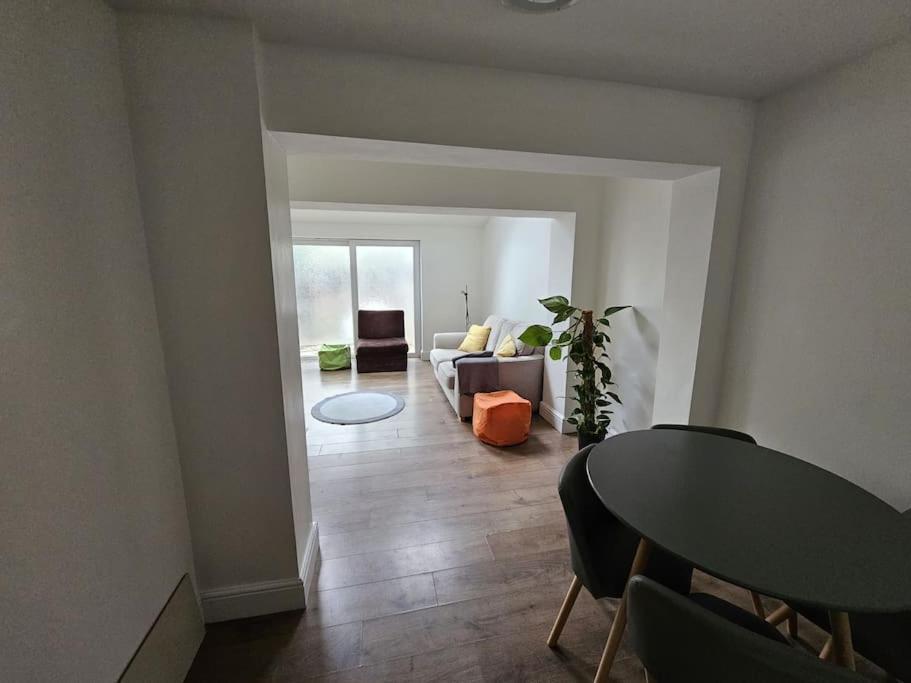 Beautiful Garden Flat Near Central لندن المظهر الخارجي الصورة