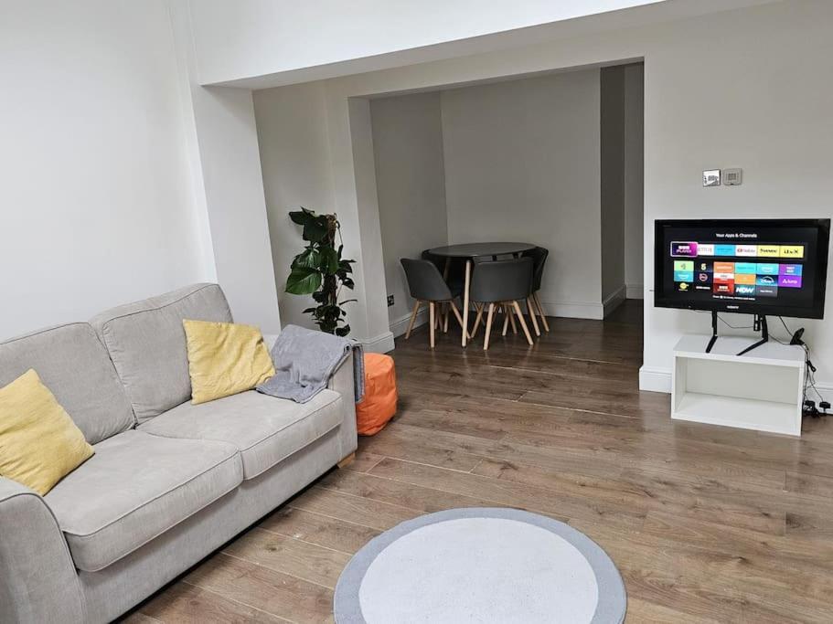 Beautiful Garden Flat Near Central لندن المظهر الخارجي الصورة